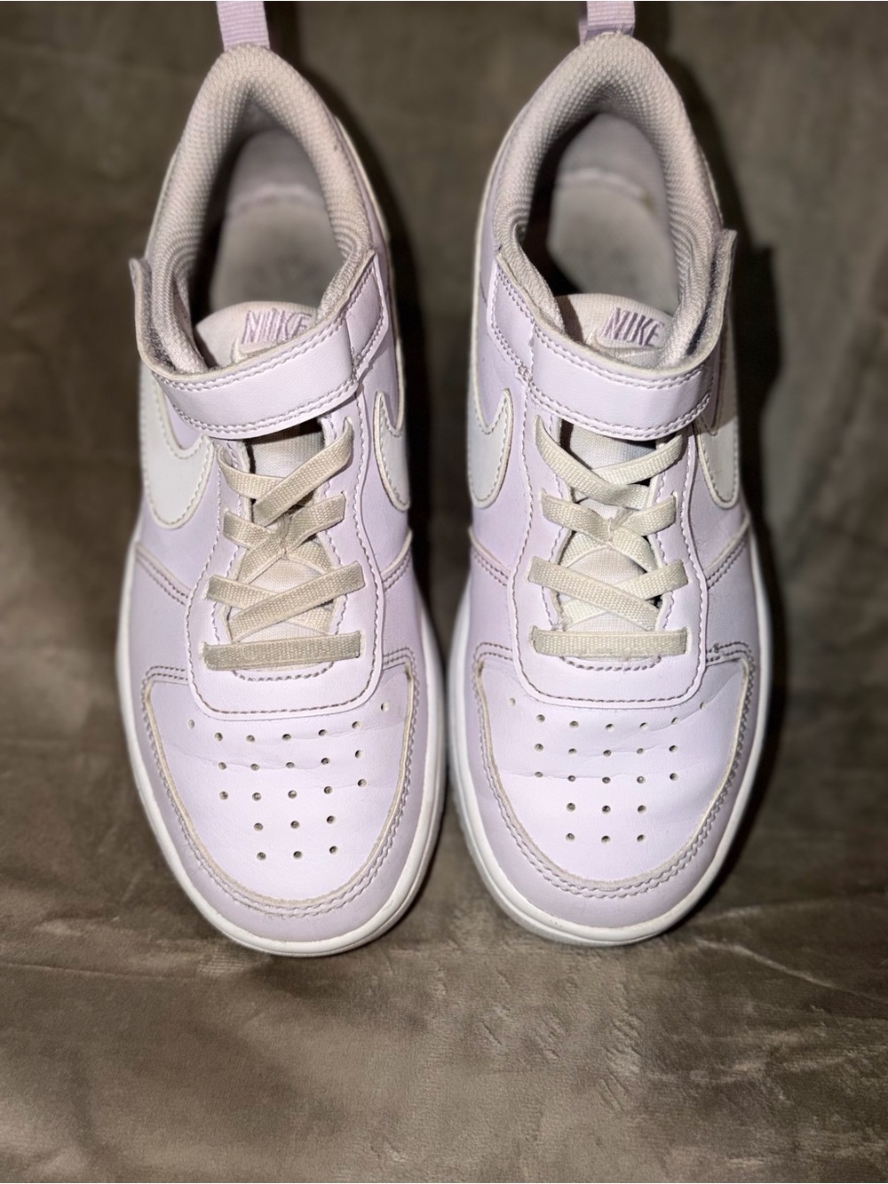 Nike Kids Pale Pink Low-Top Sneakers with Cream Laces